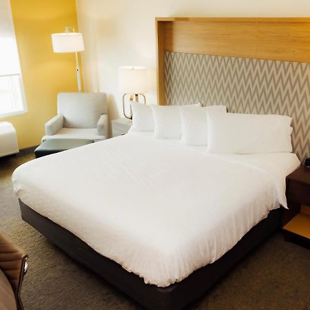 Holiday Inn & Suites - Hopkinsville - Convention Ctr By Ihg Dış mekan fotoğraf