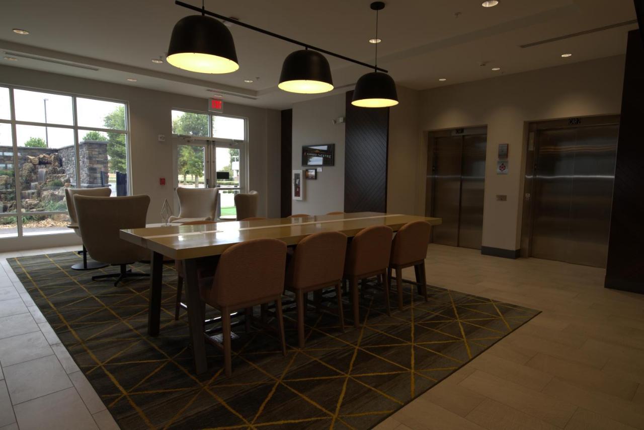 Holiday Inn & Suites - Hopkinsville - Convention Ctr By Ihg Dış mekan fotoğraf